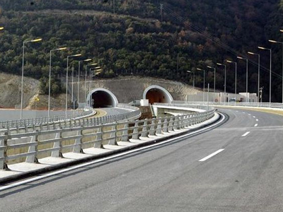 Φωτιά σε φορτηγό – ψυγείο